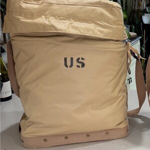 Vintage Insulated Canvas Military Bag (70s/80s)
